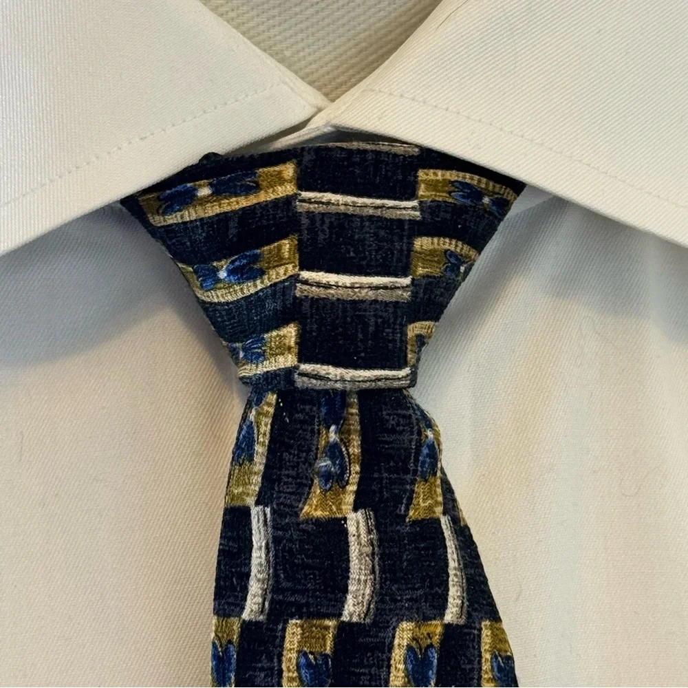 Robert Talbott Studio Men’s Necktie Black & Gold Geometric w/Blue Butterflies